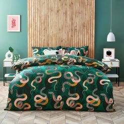 Furn. Serpentine Animal Reversible Duvet Cover Set - Green