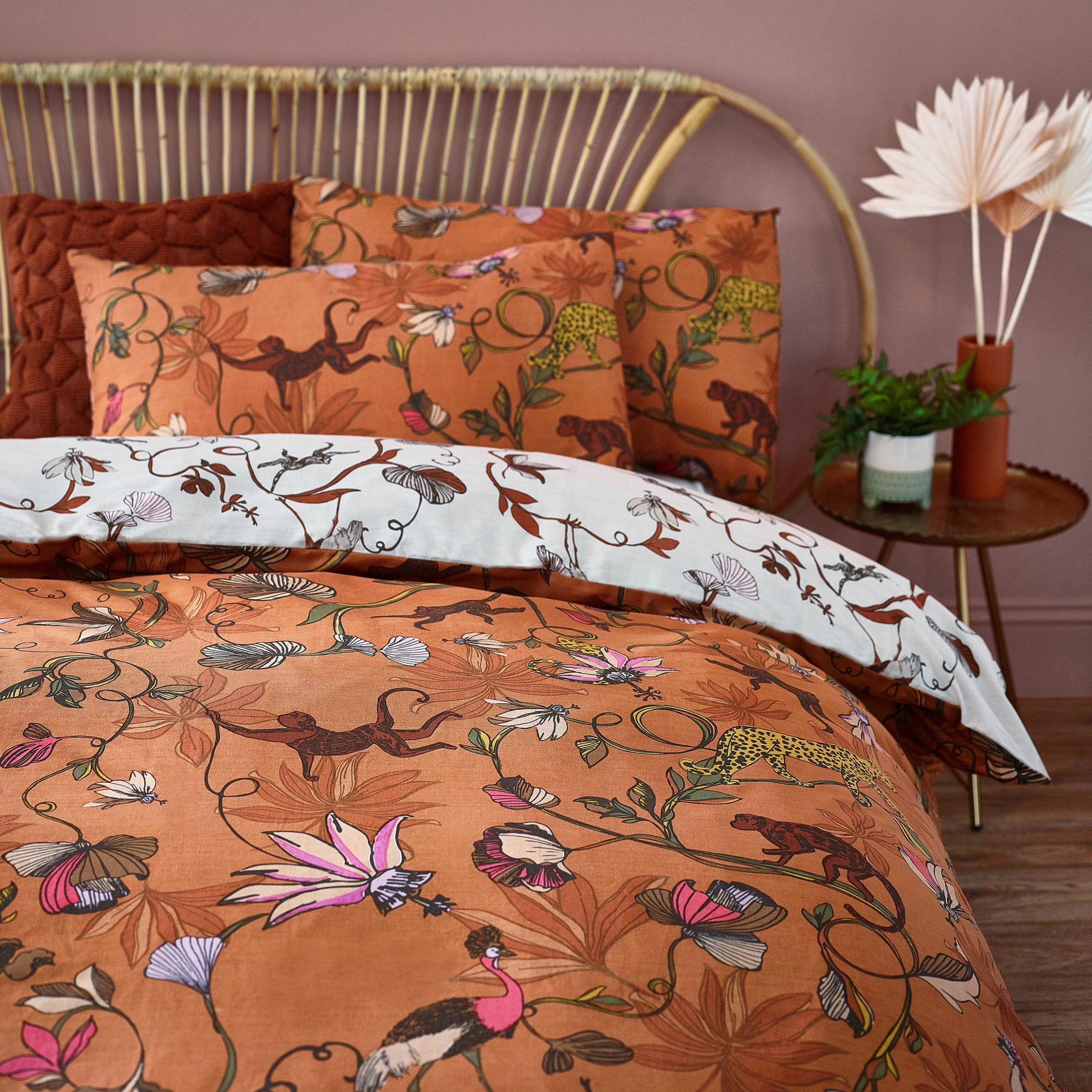 Furn. Wildlings Lively Animals With Tropical Vines Reversible Duvet Cover Set - Brown 2 Furn. Wildlings Lively Animals With Tropical Vines Reversible Duvet Cover Set - Brown - Image 2