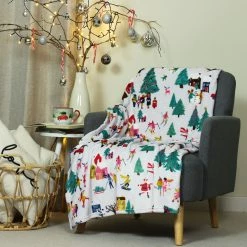 Furn. Christmas Together Throw - Multicolour -Cheap furn Store 5039376b9a2b4572aaaff8455a741c58