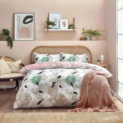 Furn. Caliko Climbing Vine Botanical Reversible Duvet Cover Set - Blush