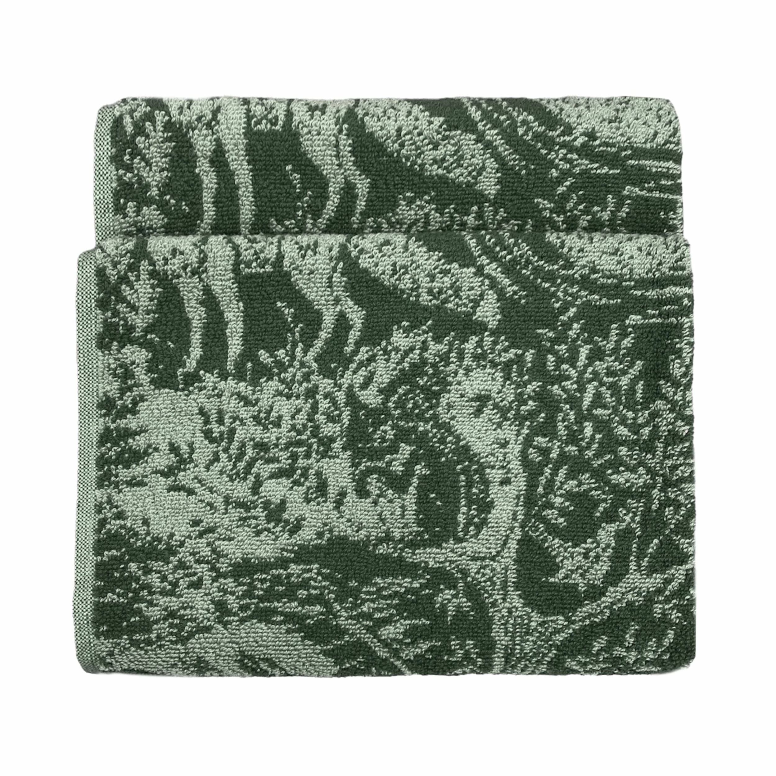 Furn. Winter Woods Animal Jacquard Hand Towel - Emerald 1 Furn. Winter Woods Animal Jacquard Hand Towel - Emerald
